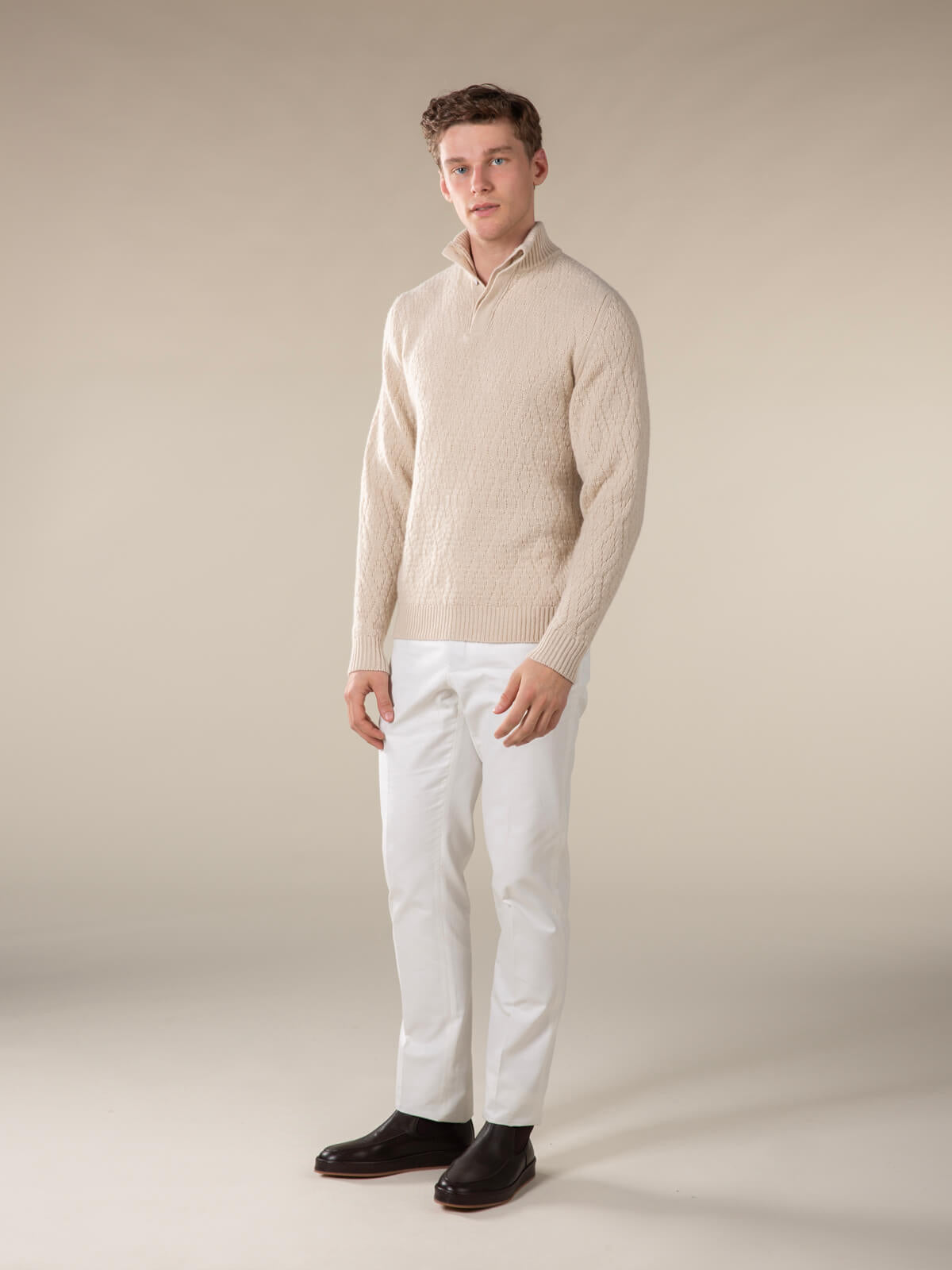LeClub™ | Light Beige Frost Sweater