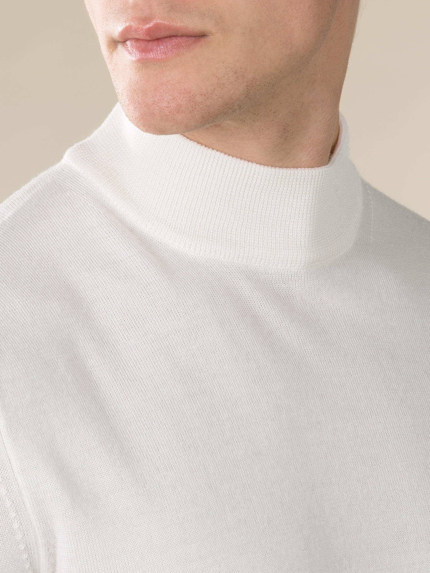 LeClub™ | Extrafine Merino Mockneck Ivory