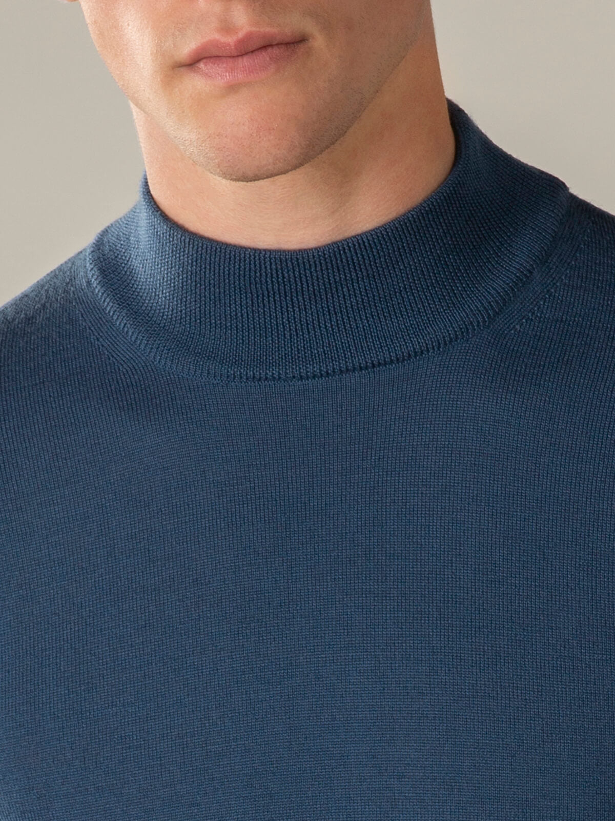 LeClub™ | Extrafine Merino Mockneck Petrol