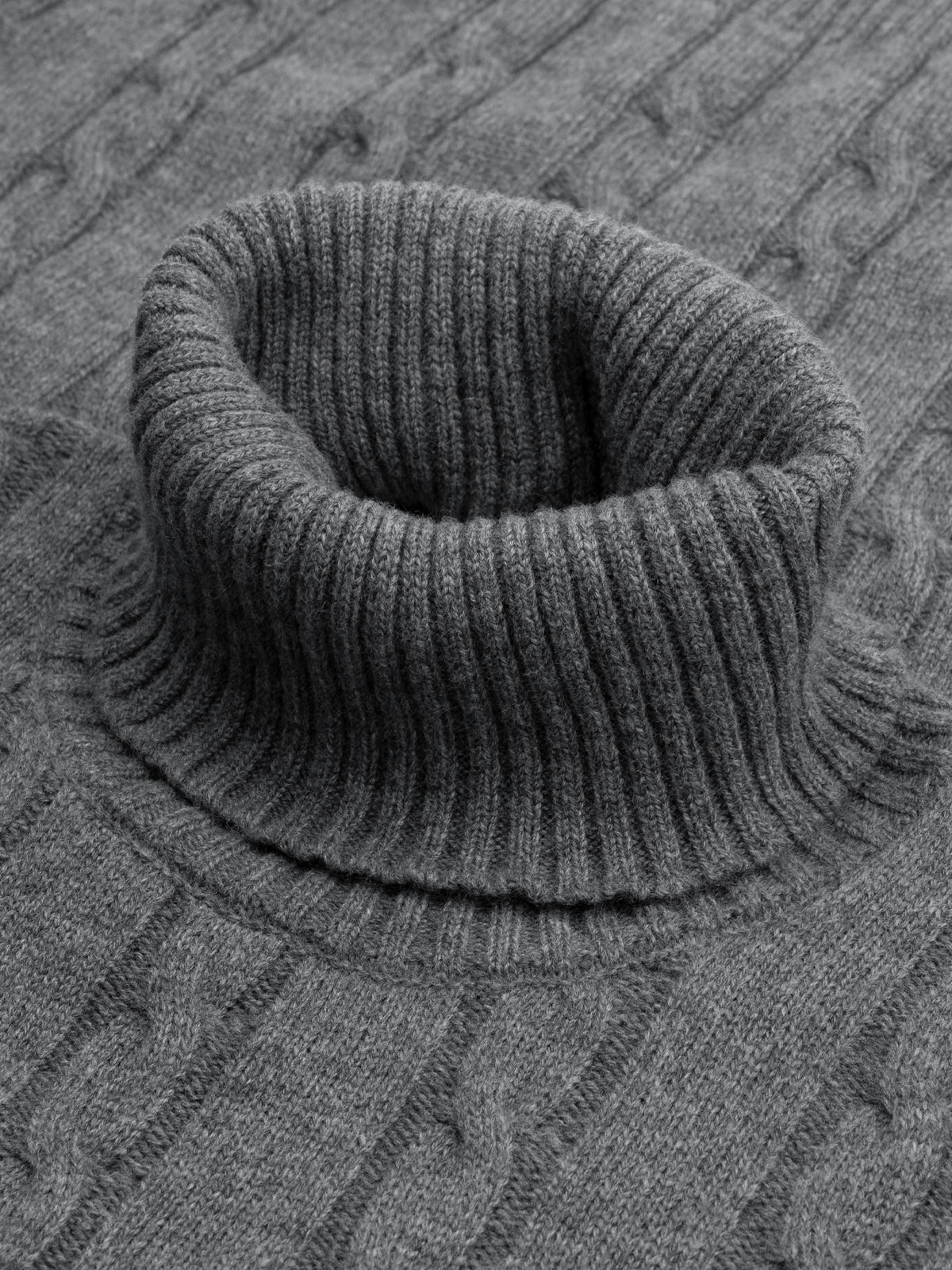 LeClub™ | Dolcevita Cable Knit Sweater Dark Grey