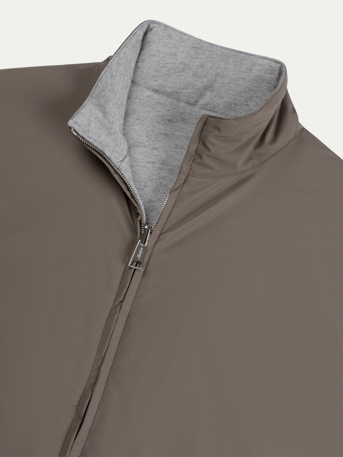 LeClub™ | Ash Grey Reversible Resort Body Warmer
