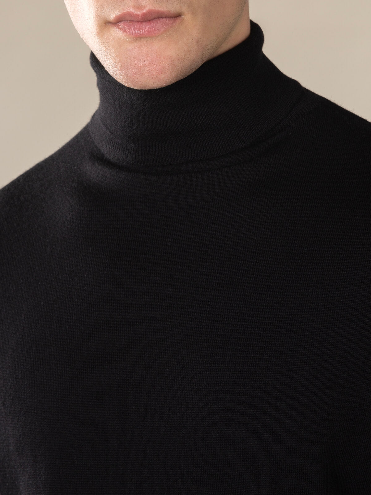 LeClub™ | Extrafine Merino Rollneck Black