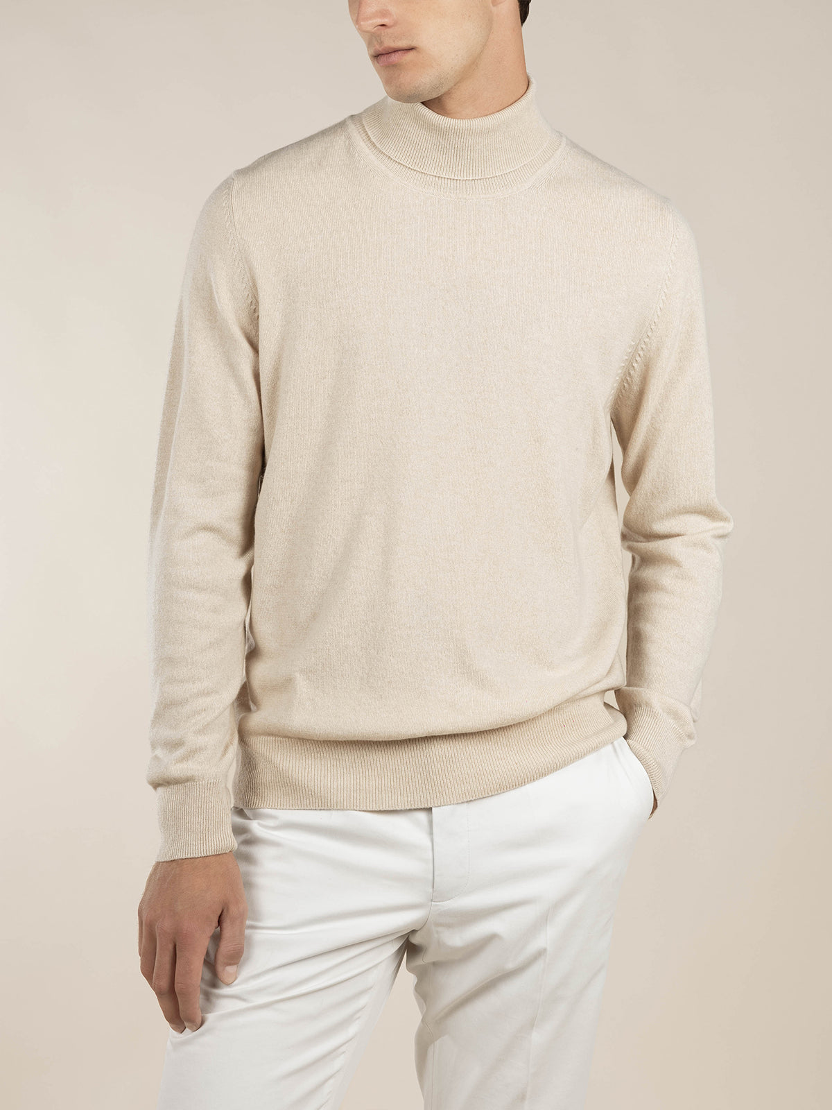 LeClub™ | Light Beige Rollneck