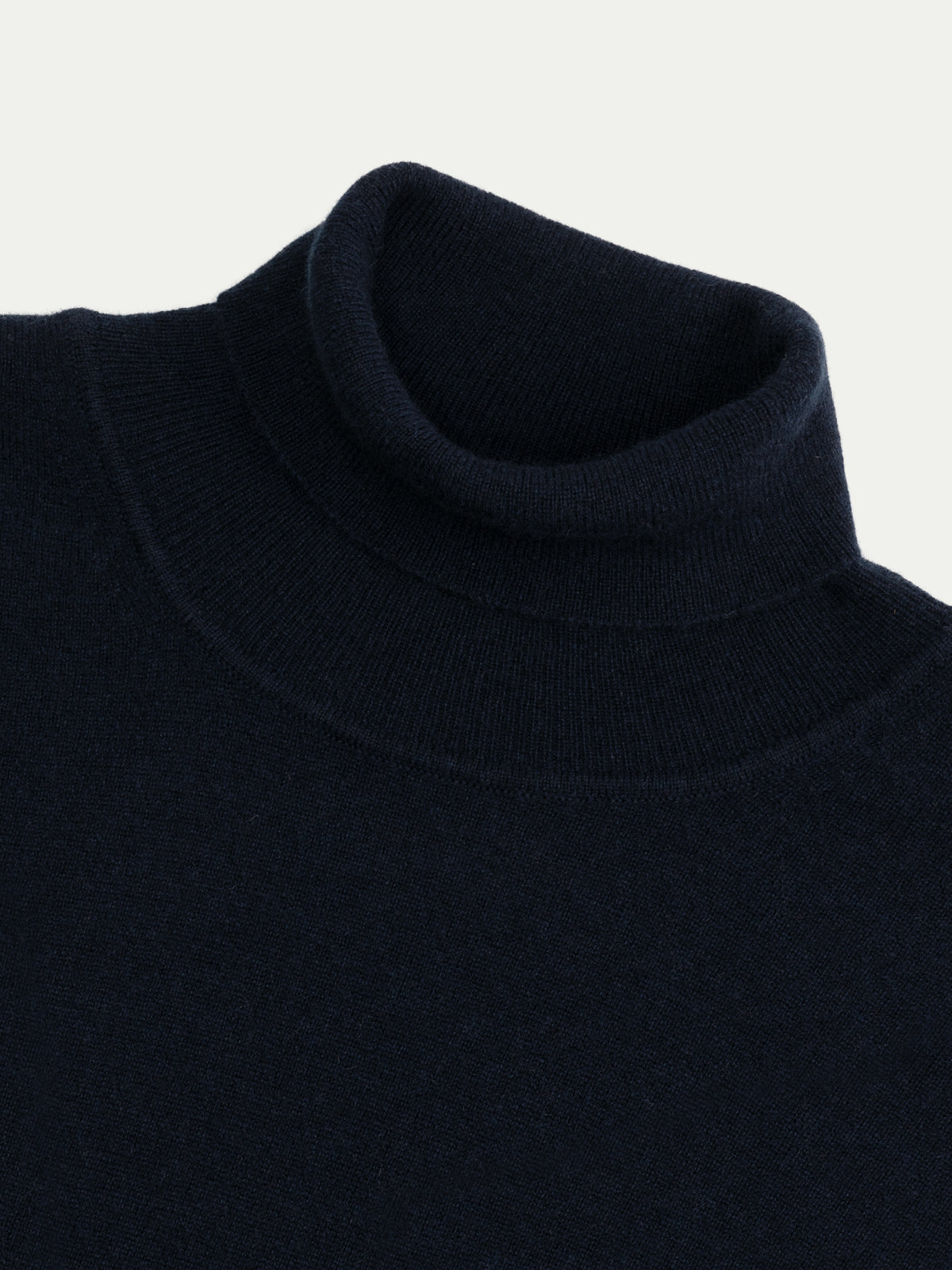 LeClub™ | Navy Rollneck