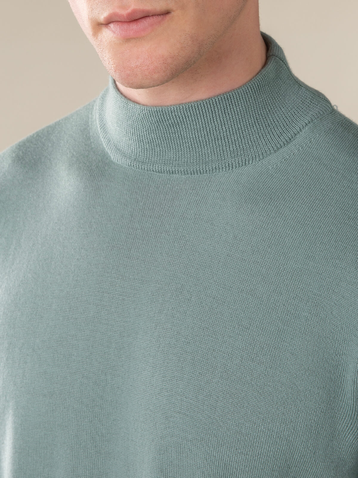 LeClub™ | Extrafine Merino Mockneck Pistache