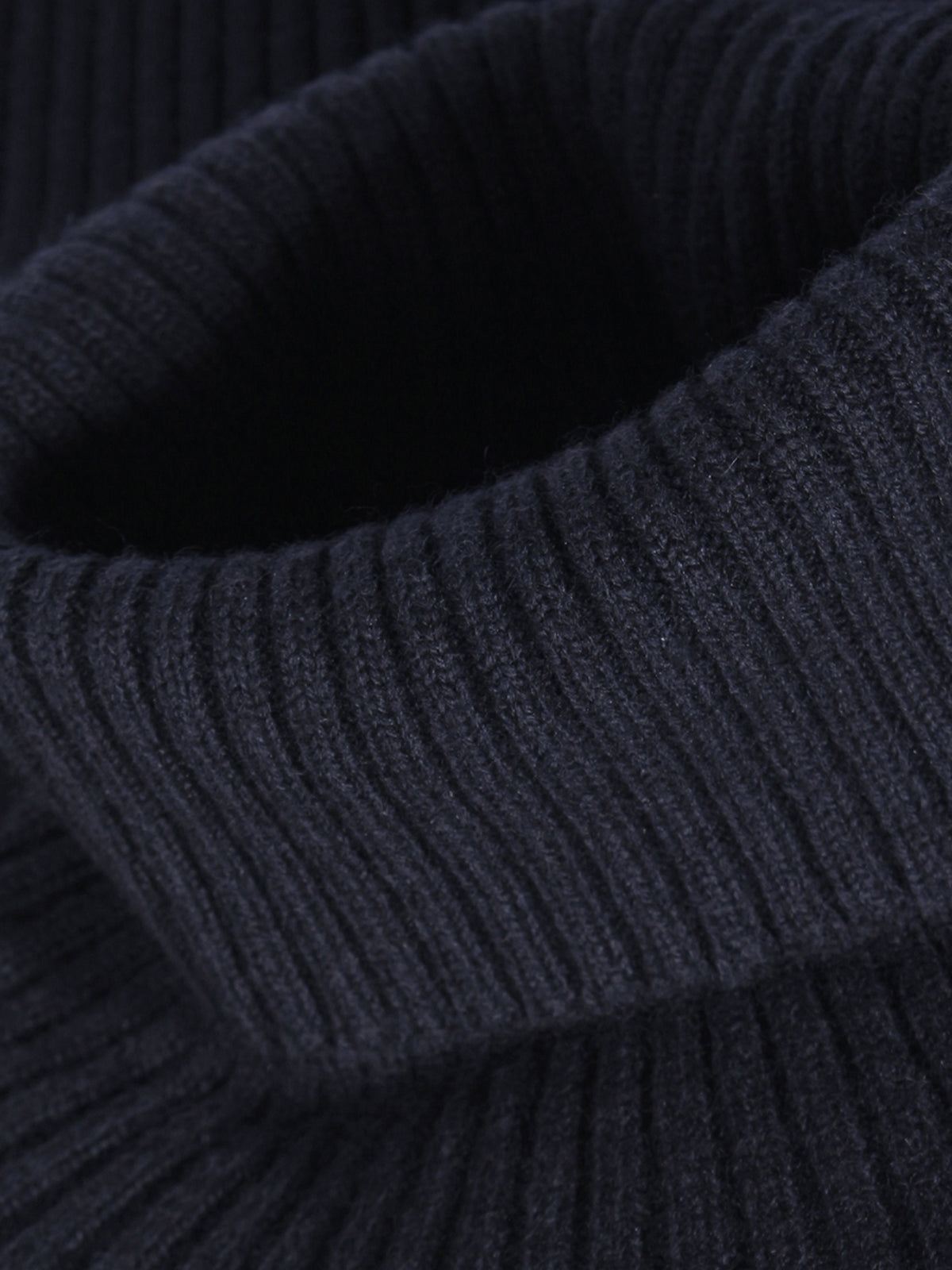 LeClub™ | Dolcevita Cable Knit Sweater Navy