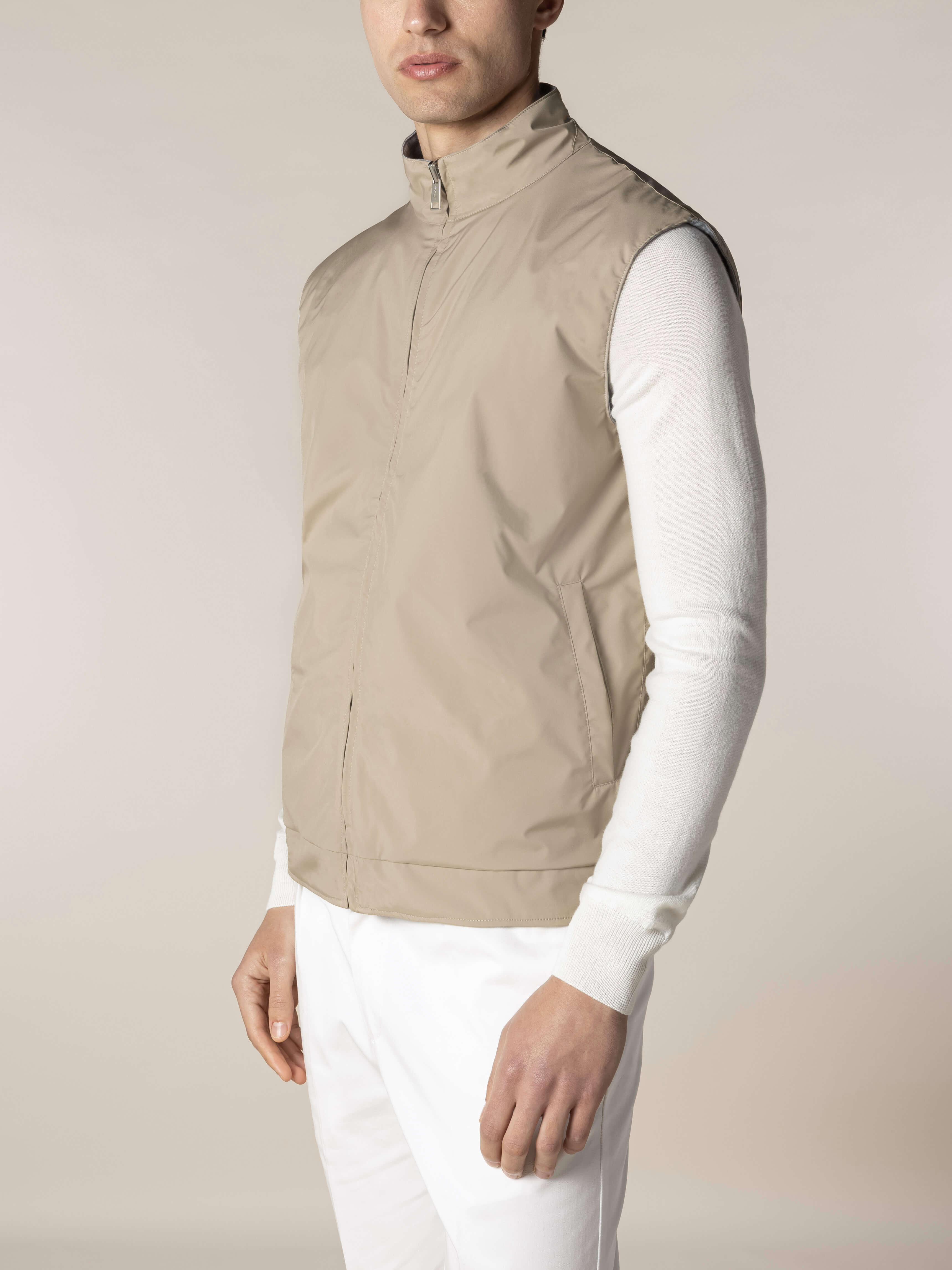 LeClub™ | Beige Reversible Resort Body Warmer