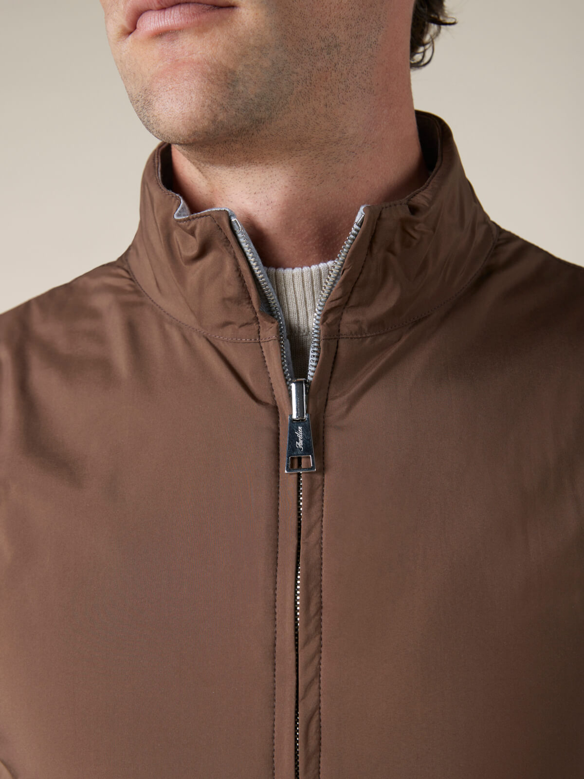 LeClub™ | Chocolate Reversible Resort Body Warmer