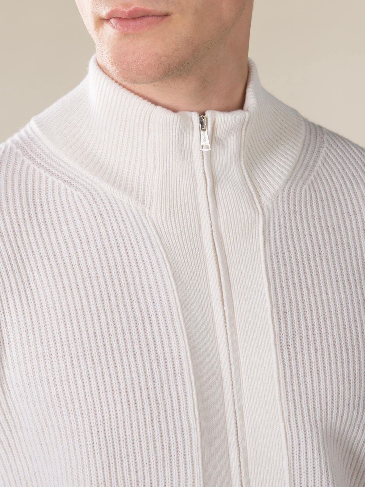 LeClub™ | Ivory Voyager Rib Vest