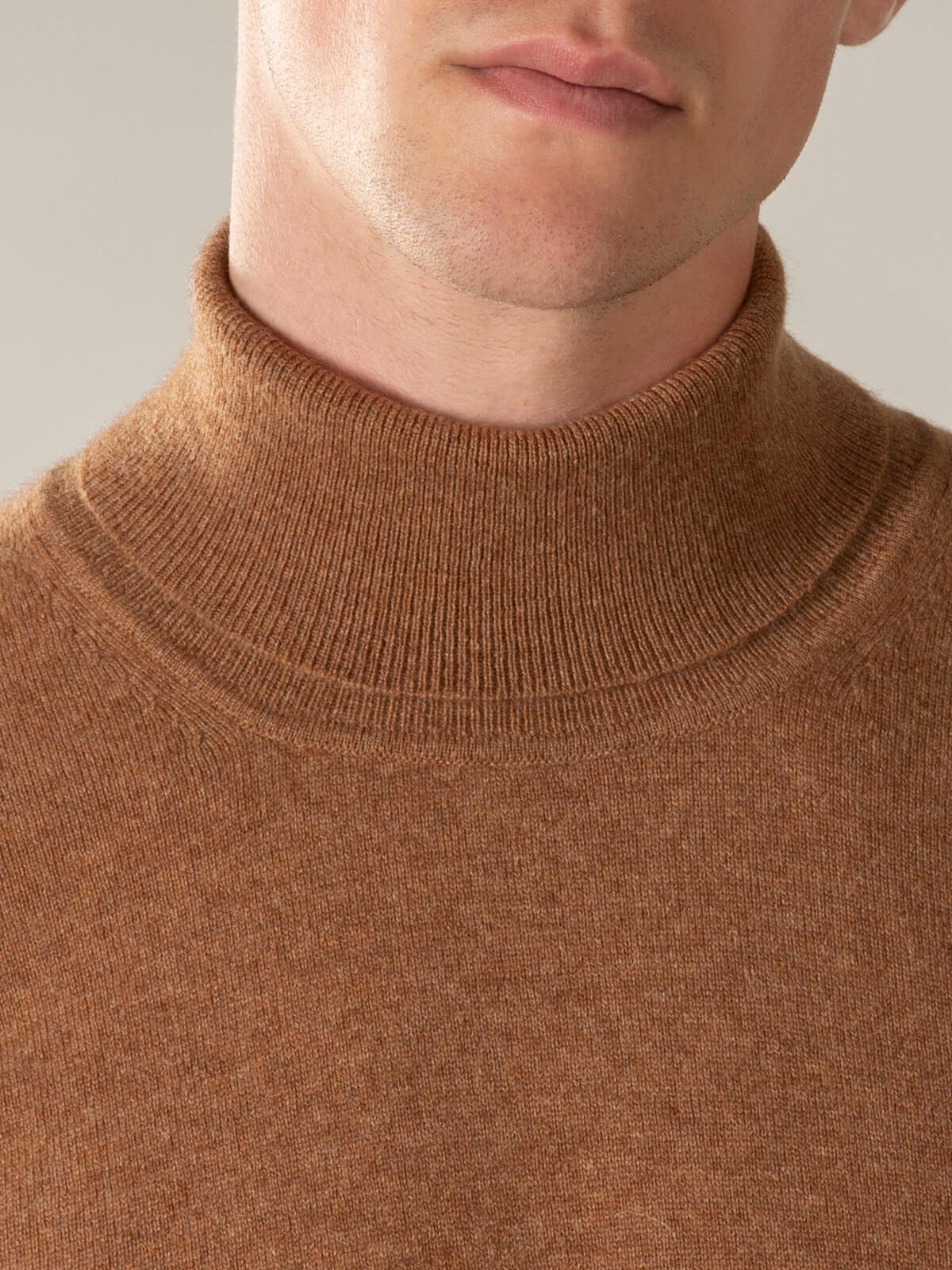 LeClub™ | Caramel Rollneck