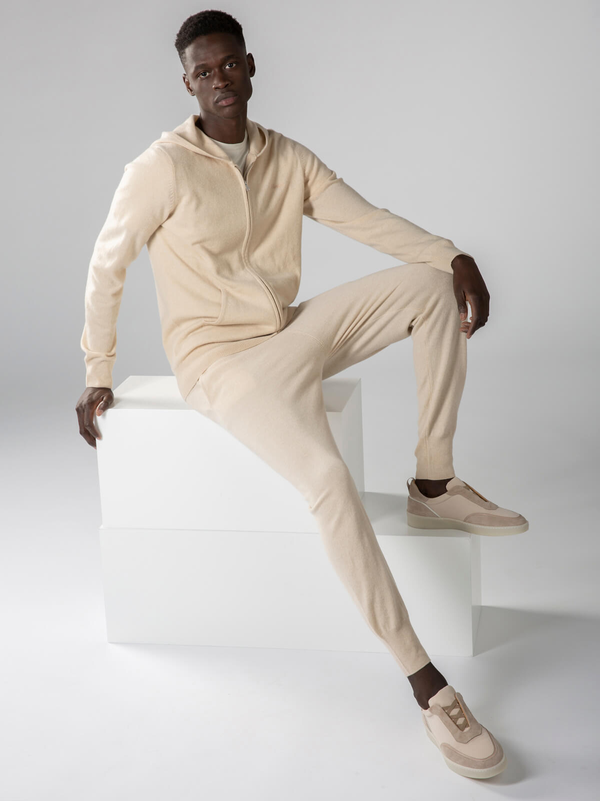 LeClub™ | Light Beige Zipper Vest